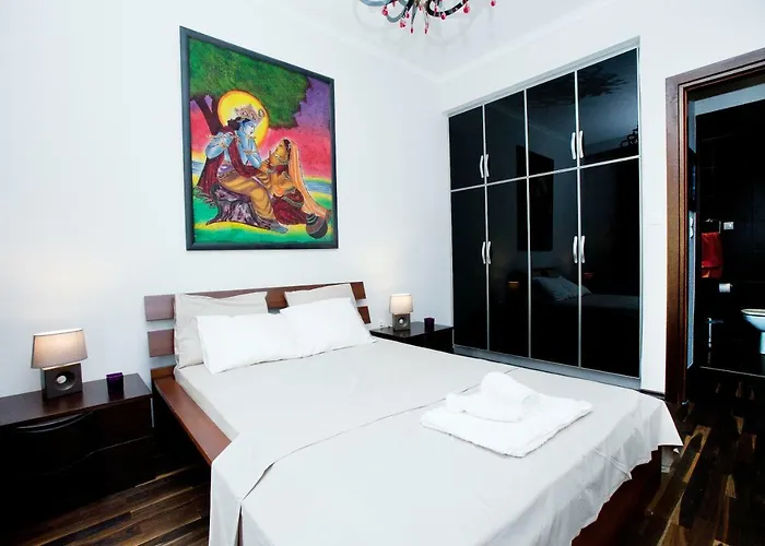Downtown Apartment